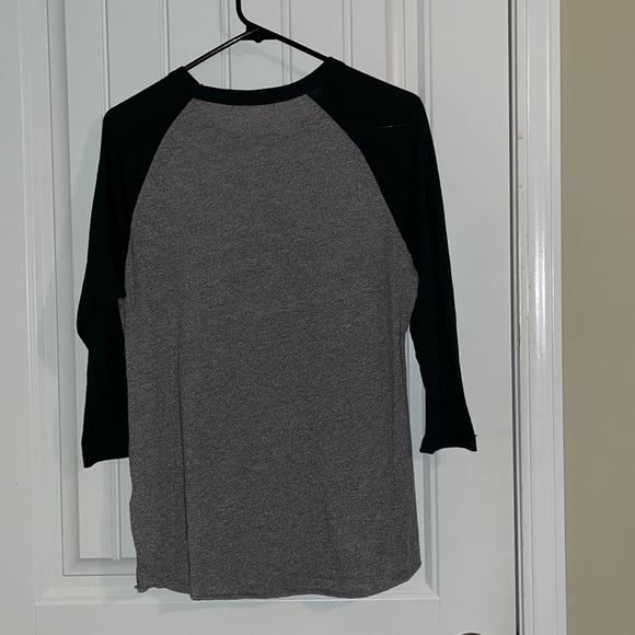 Obey Women’s Baseball Tee - Picture 4 of 5